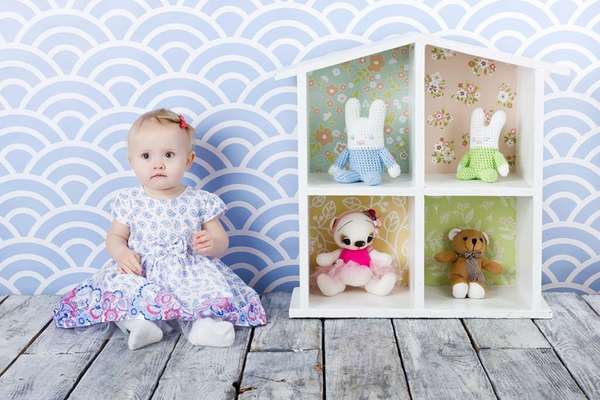 Dollhouse Bookcase