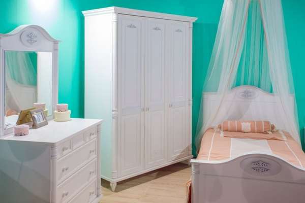 Turquoise Walls In A Little Girl's Room