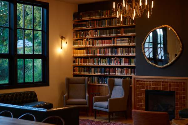 Lighting Techniques For Dark Bookshelves