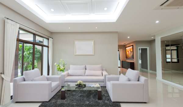 Make A Plan To Decorate A High-Ceiling Living Room