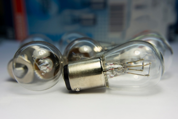 Common Uses of Halogen Lamp