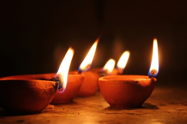 Common Uses of Oil Lamps