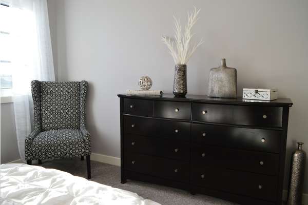 Arranging Dressers and Storage Pieces for Functionality