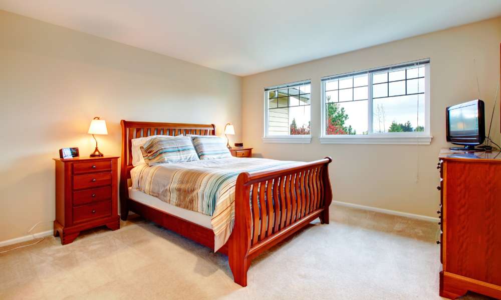 Colors Go With Cherry Wood Bedroom Furniture