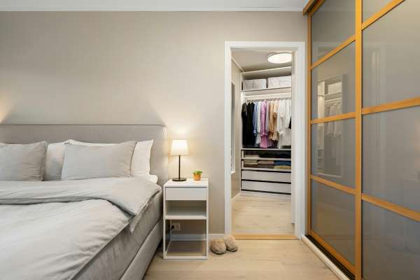 Optimizing Storage Solutions For Bedroom